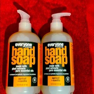 Everyone hand soap apricot vanilla lot of 2